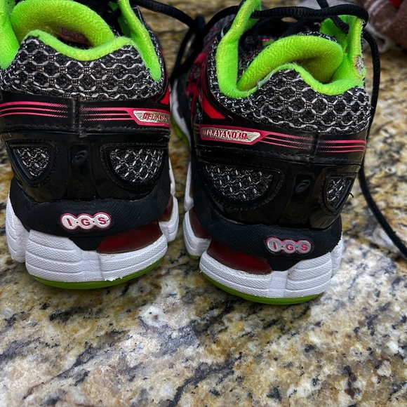 ASICS igs running shoes - Picture 8 of 8